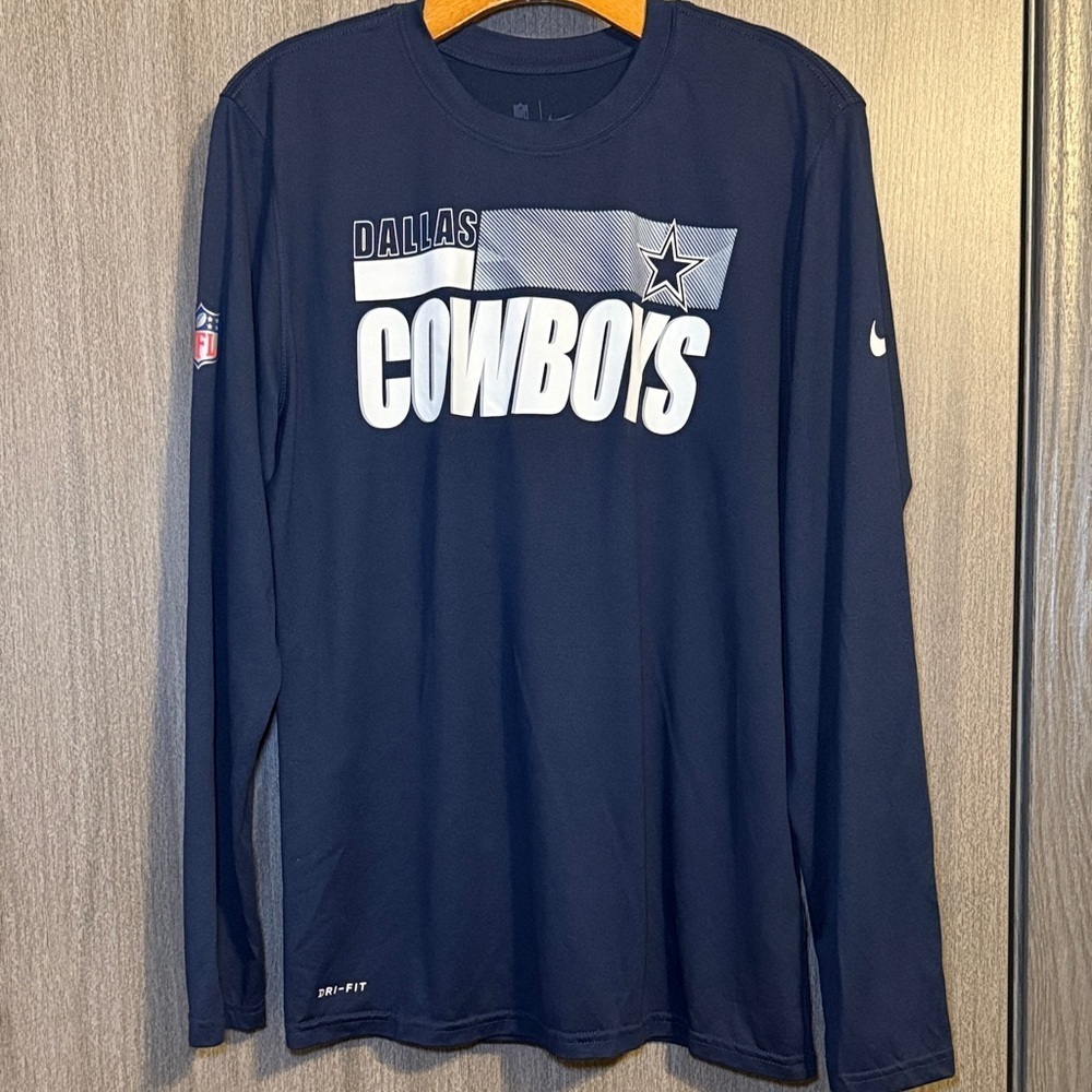 NFL Nike Dallas Cowboys Sideline Long Sleeve Graphic Tshirt Size Medium NWOT